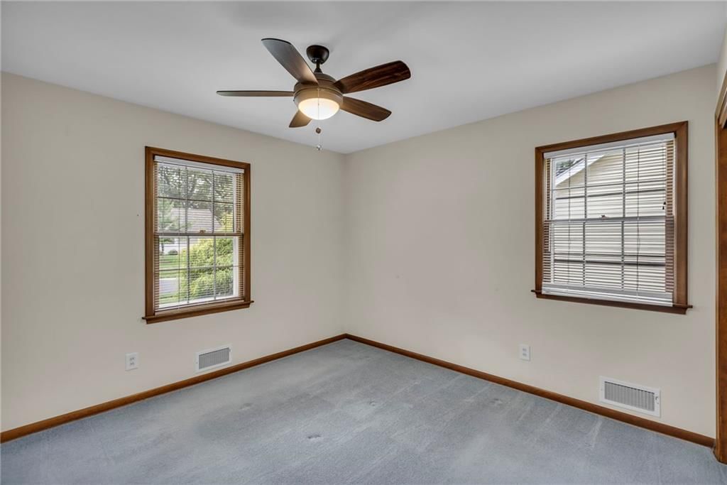 7701 W 97th Street — photo 18