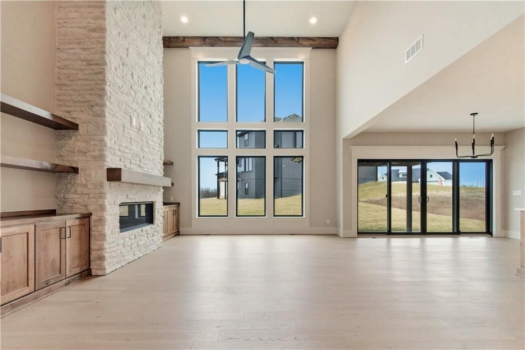 2531 NE Woodland Oak Circle — photo 8