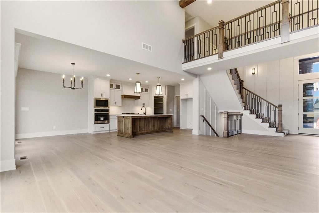 2531 NE Woodland Oak Circle — photo 12