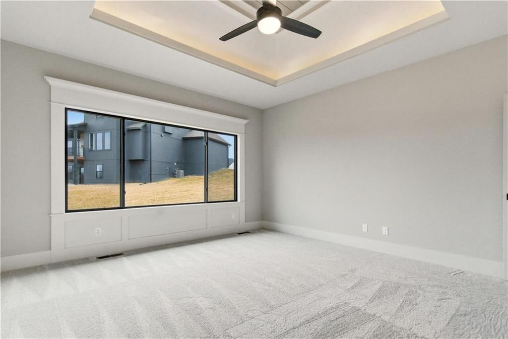 2531 NE Woodland Oak Circle — photo 31