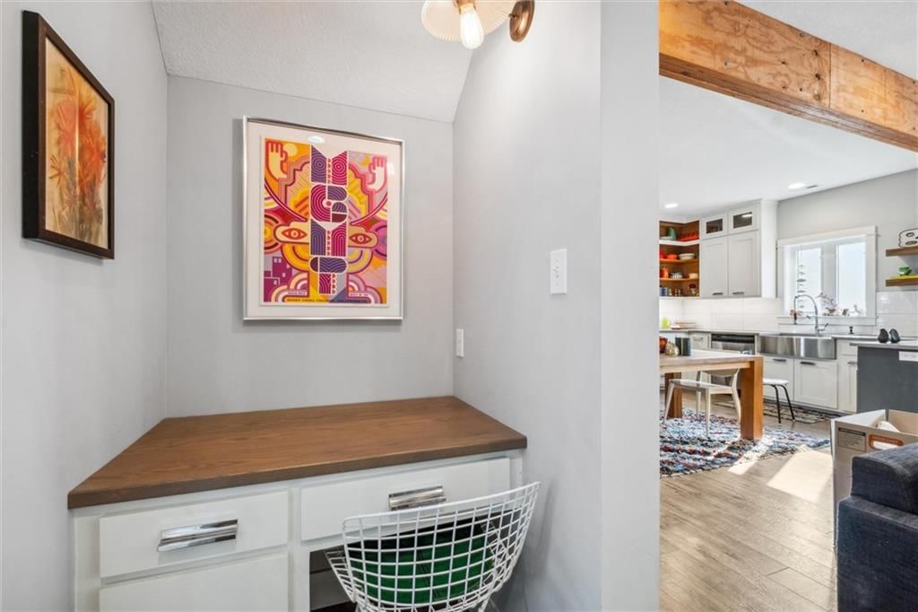 2521 E 25th Place — photo 16