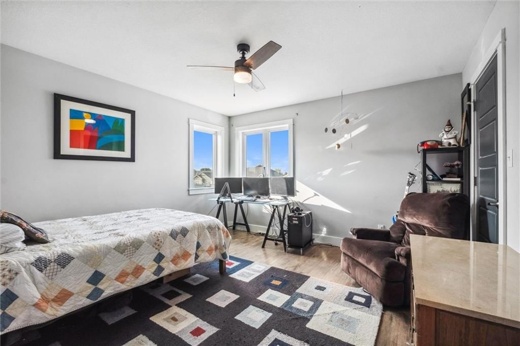 2521 E 25th Place — photo 18