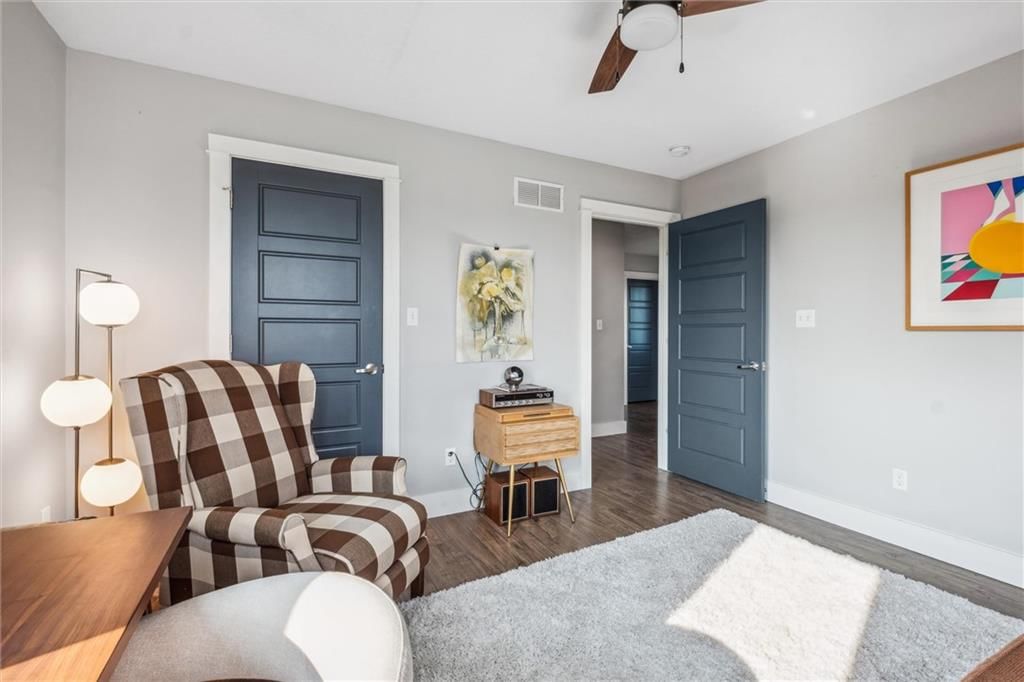 2521 E 25th Place — photo 20