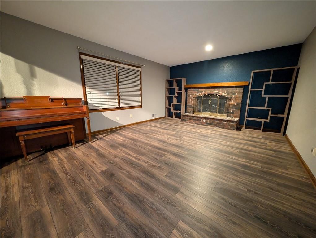 216 SE Noeleen Lane — photo 5