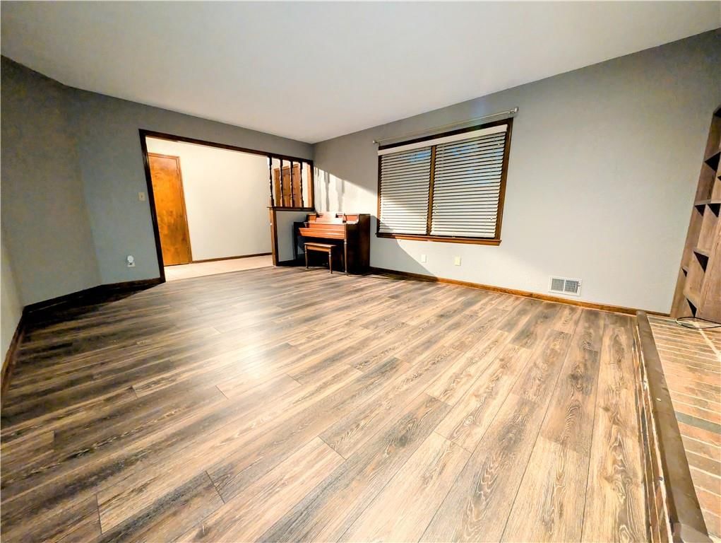 216 SE Noeleen Lane — photo 6