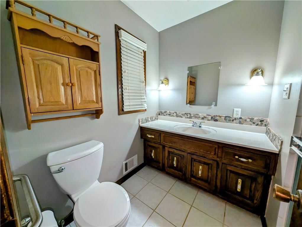 216 SE Noeleen Lane — photo 17