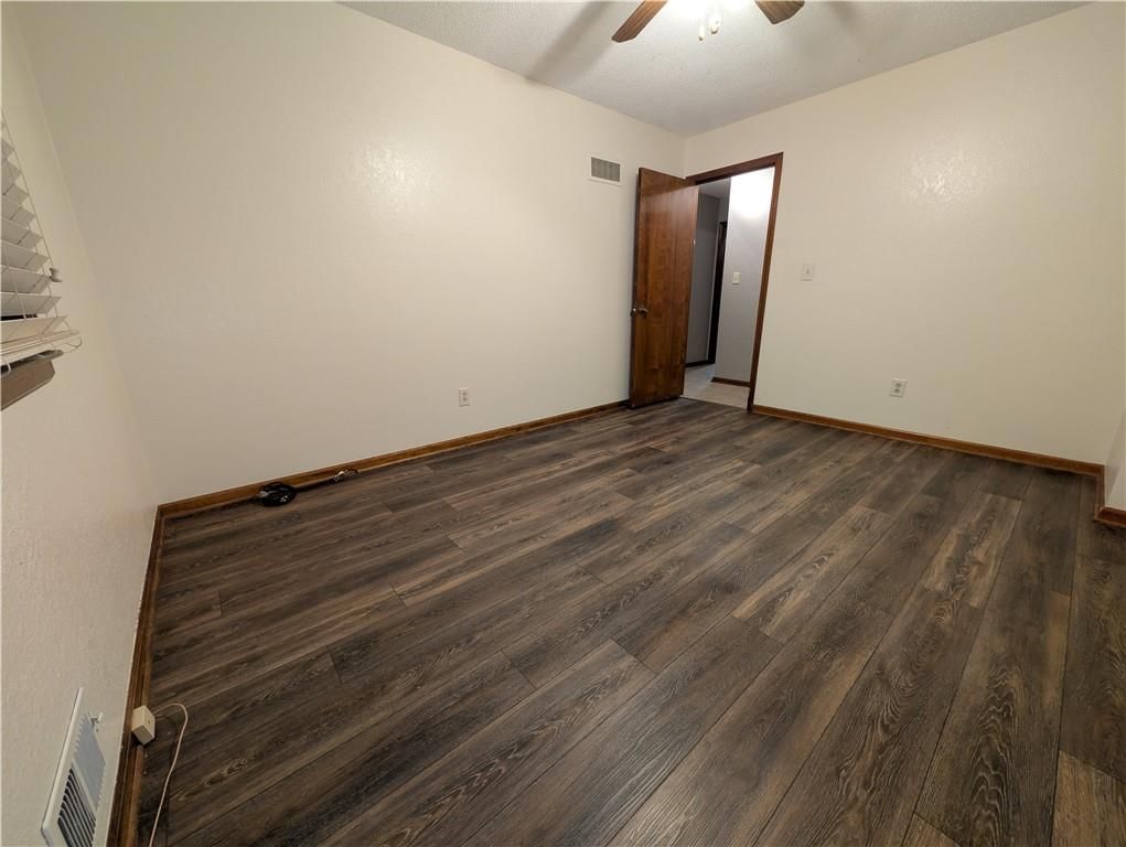 216 SE Noeleen Lane — photo 22