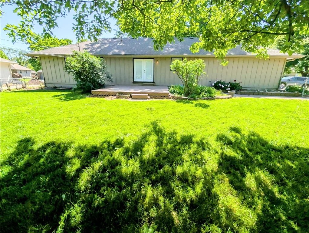 216 SE Noeleen Lane — photo 27