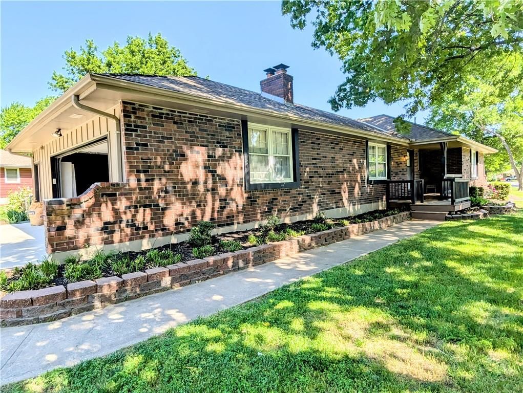 216 SE Noeleen Lane — photo 32