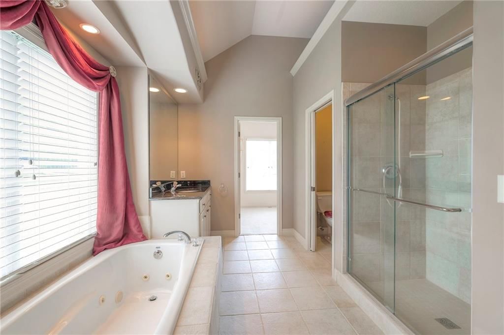Photo 32 of 50 - 205 SE Hackamore Drive