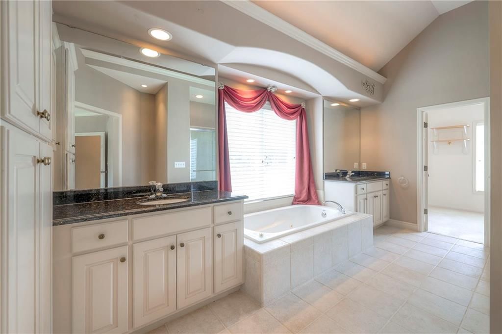 Photo 47 of 50 - 205 SE Hackamore Drive