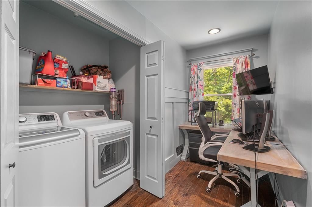 6904 Millridge Street — photo 20
