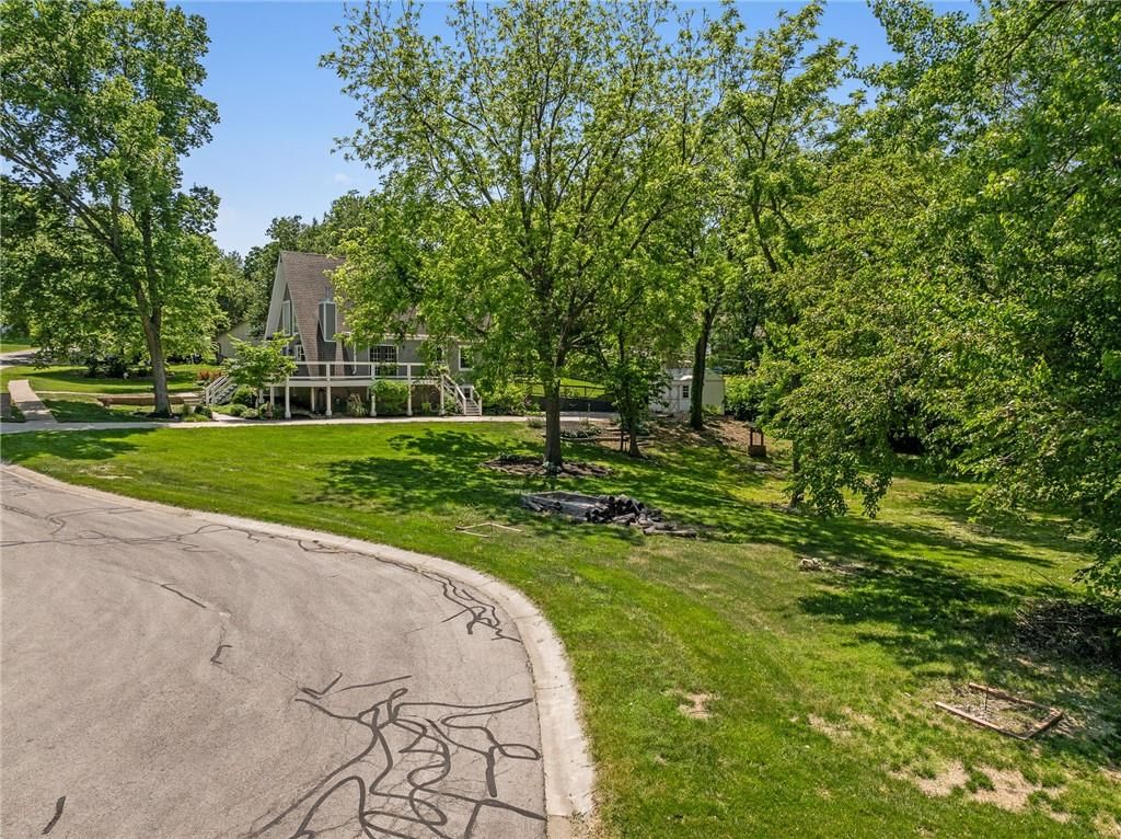 6904 Millridge Street — photo 42