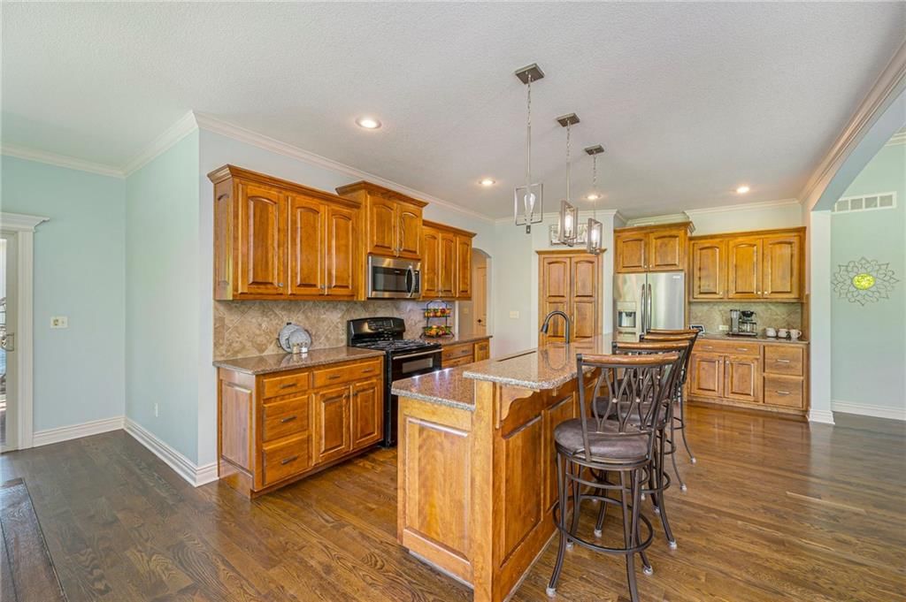 6215 N Allenton Avenue — photo 8