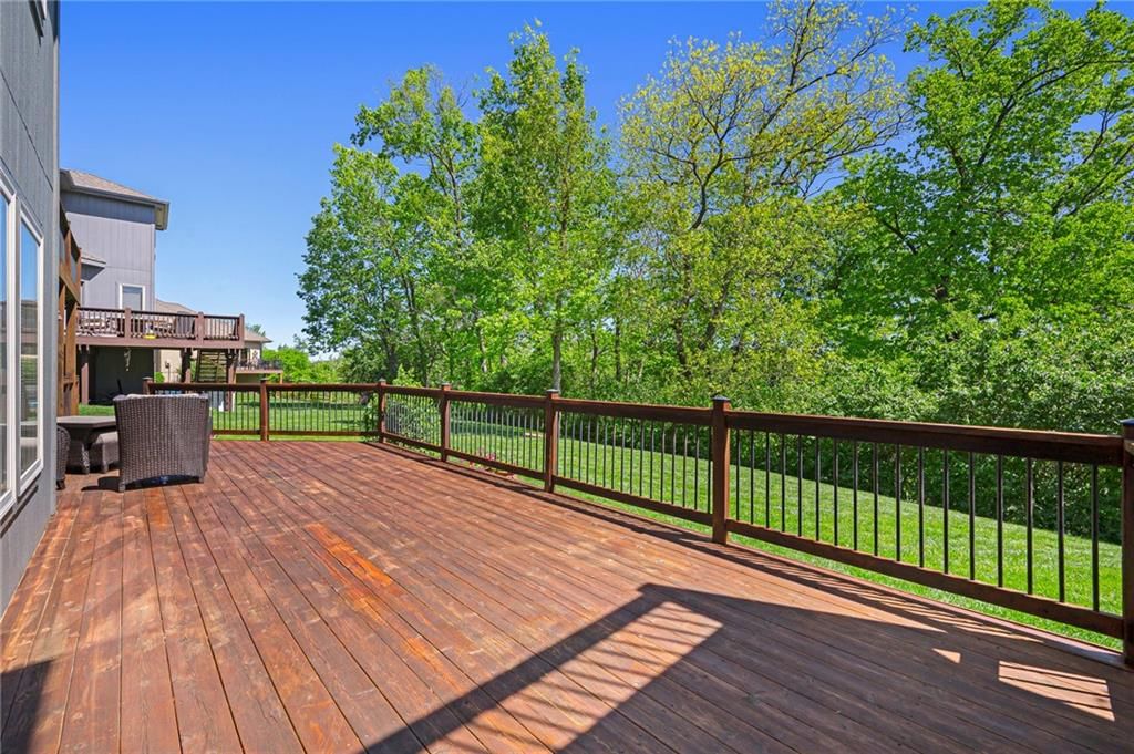 6215 N Allenton Avenue — photo 35
