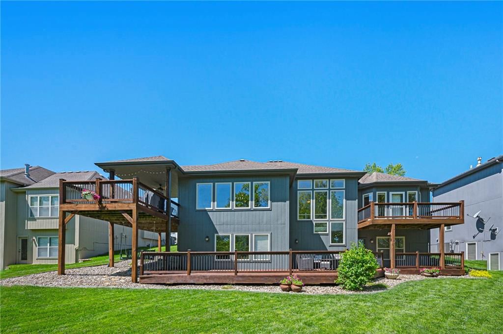 6215 N Allenton Avenue — photo 38