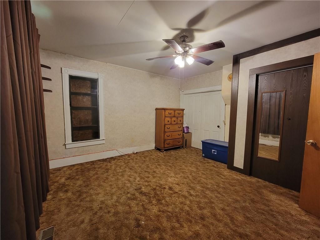 111 S Wall Street — photo 17