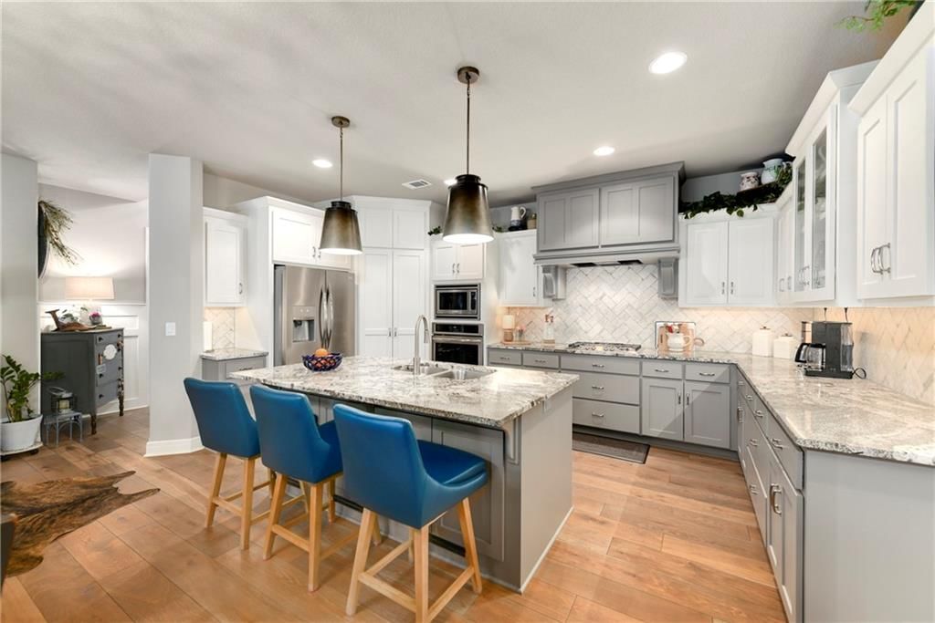 1407 Kensington Lane — photo 17