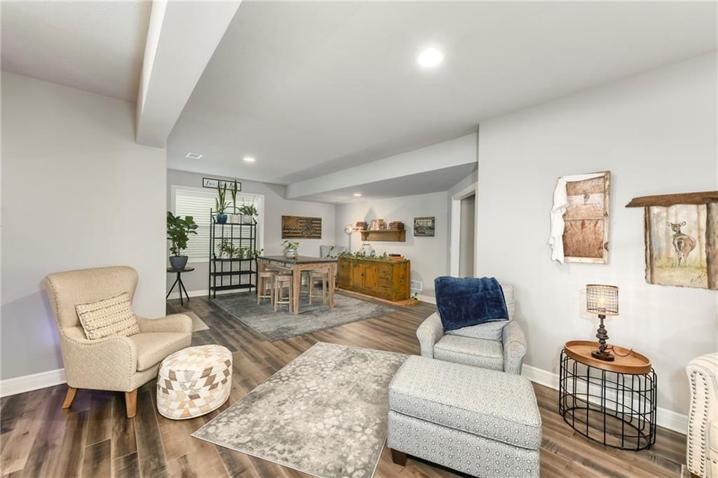 1407 Kensington Lane — photo 47