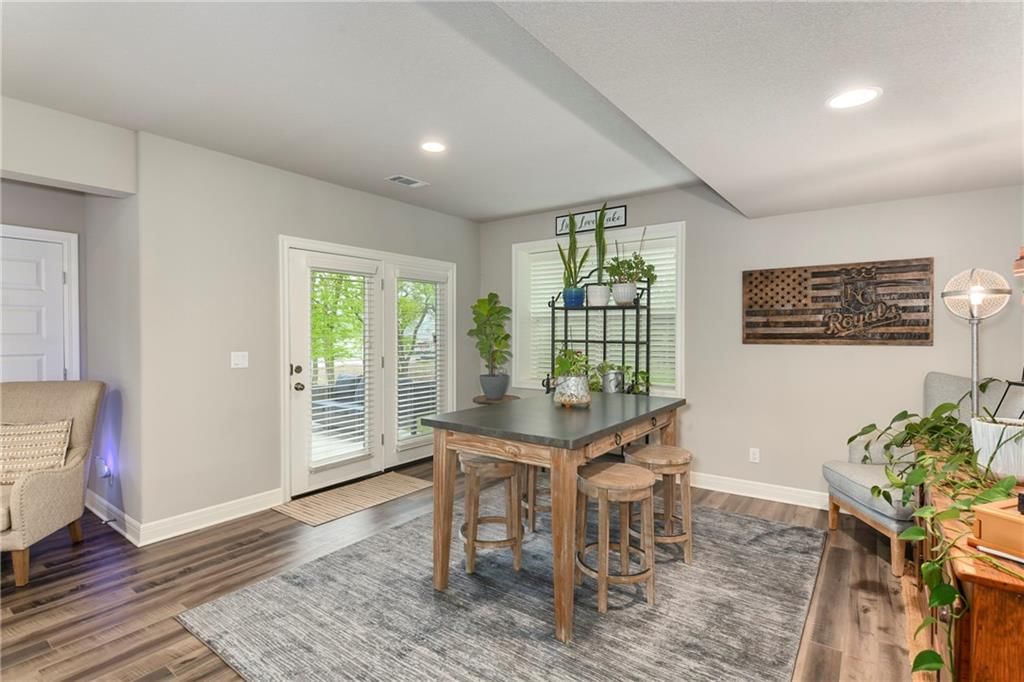 1407 Kensington Lane — photo 49
