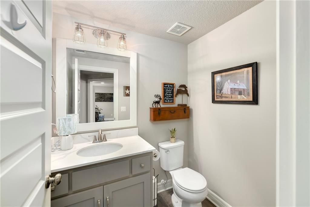 1407 Kensington Lane — photo 55