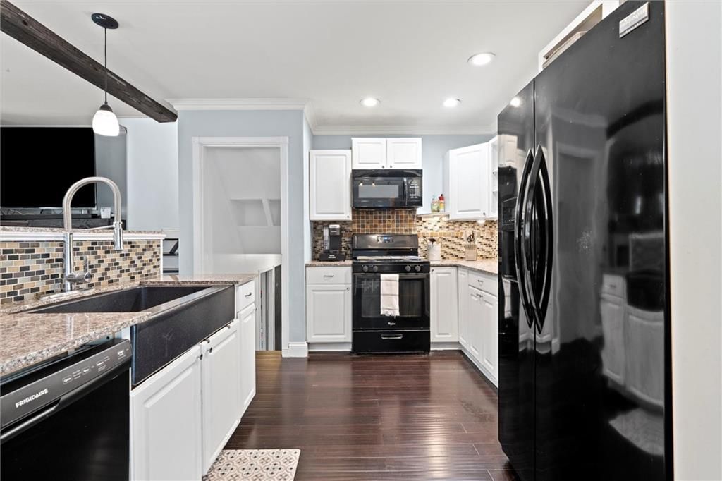 6202 N Euclid Avenue — photo 10