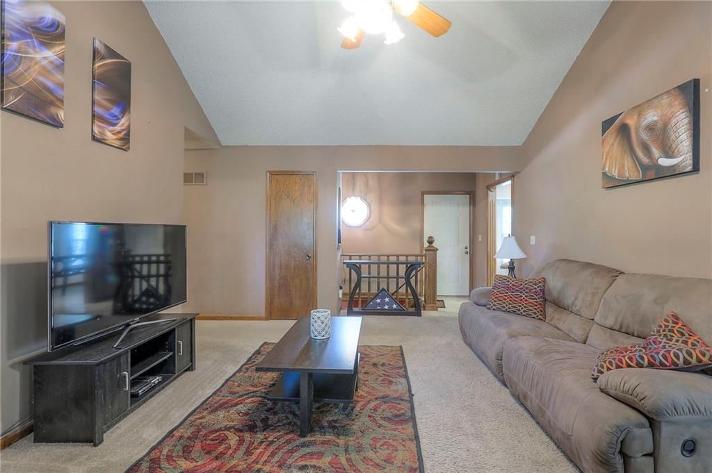 2505 NW Acorn Drive — photo 10