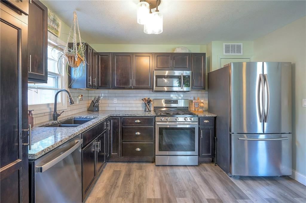 235 Cornell Avenue — photo 10