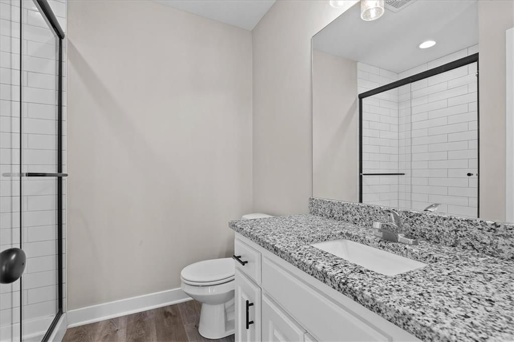 Photo 13 of 17 - 152 SW 8th Street