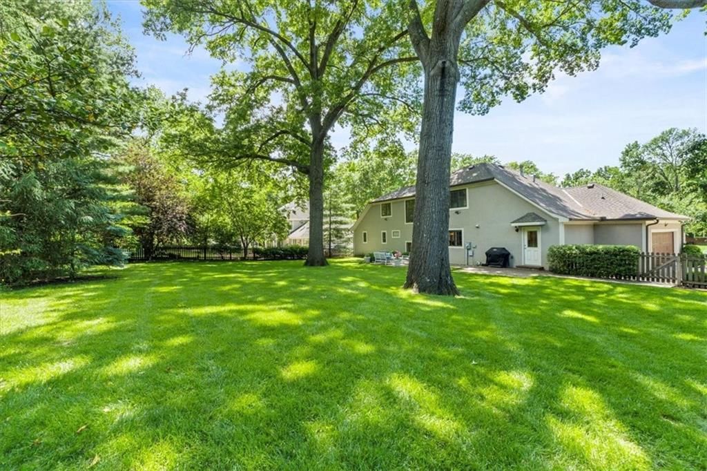 9511 Meadow Lane — photo 49