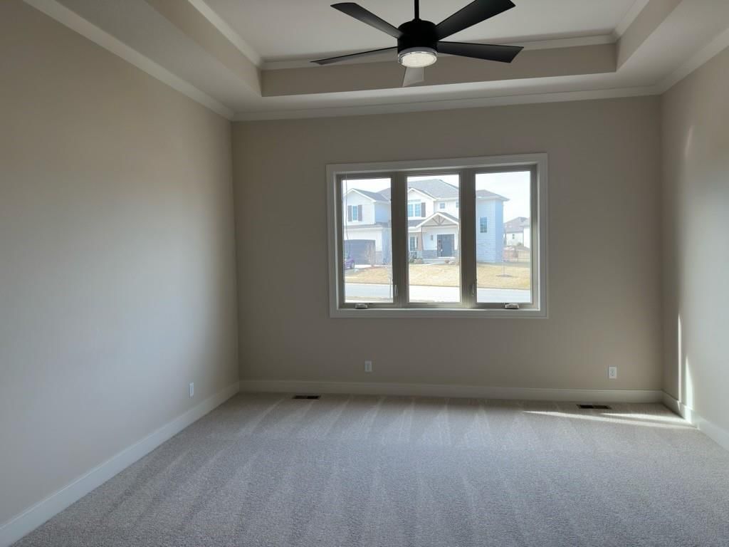 Photo 5 of 30 - 17400 Parkhill Street