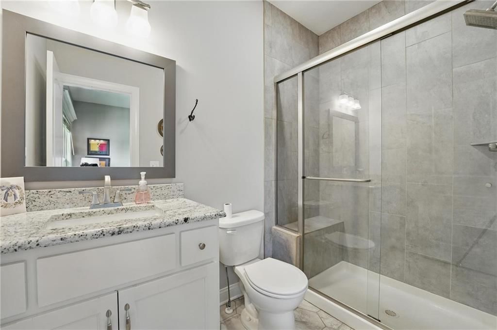 8833 N Crescent Avenue — photo 9