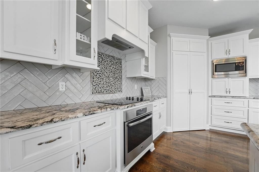 8833 N Crescent Avenue — photo 19