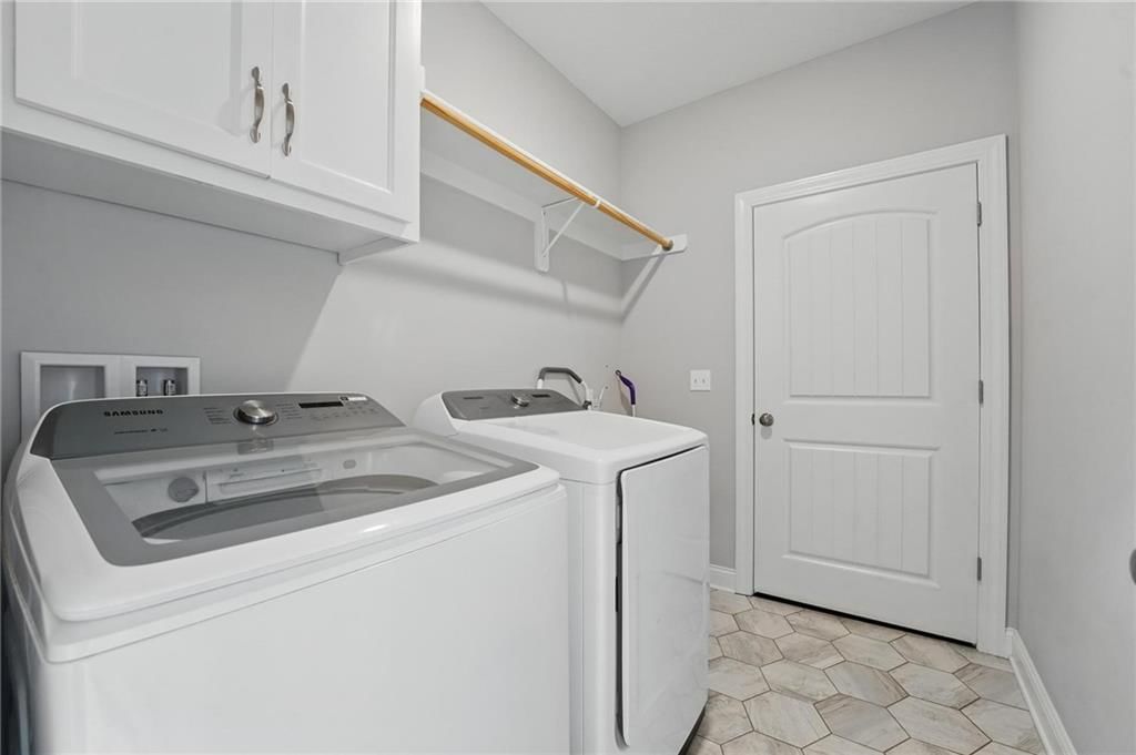 8833 N Crescent Avenue — photo 26