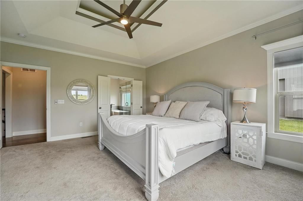 8833 N Crescent Avenue — photo 28