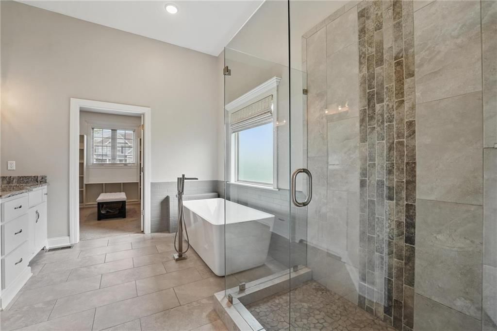8833 N Crescent Avenue — photo 29