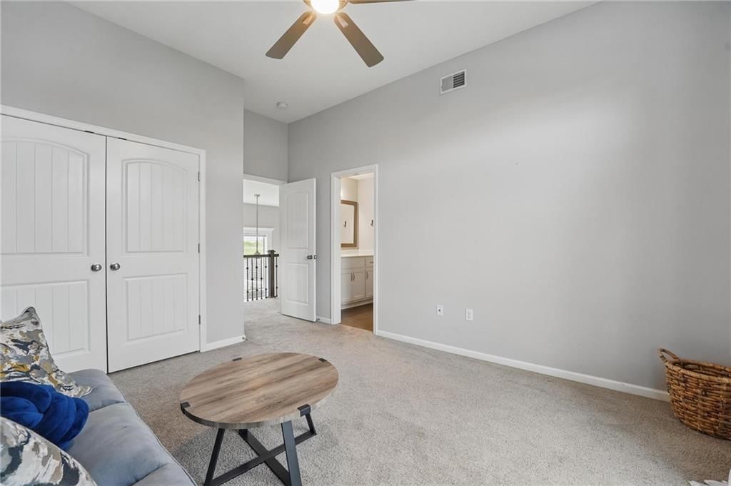 8833 N Crescent Avenue — photo 40