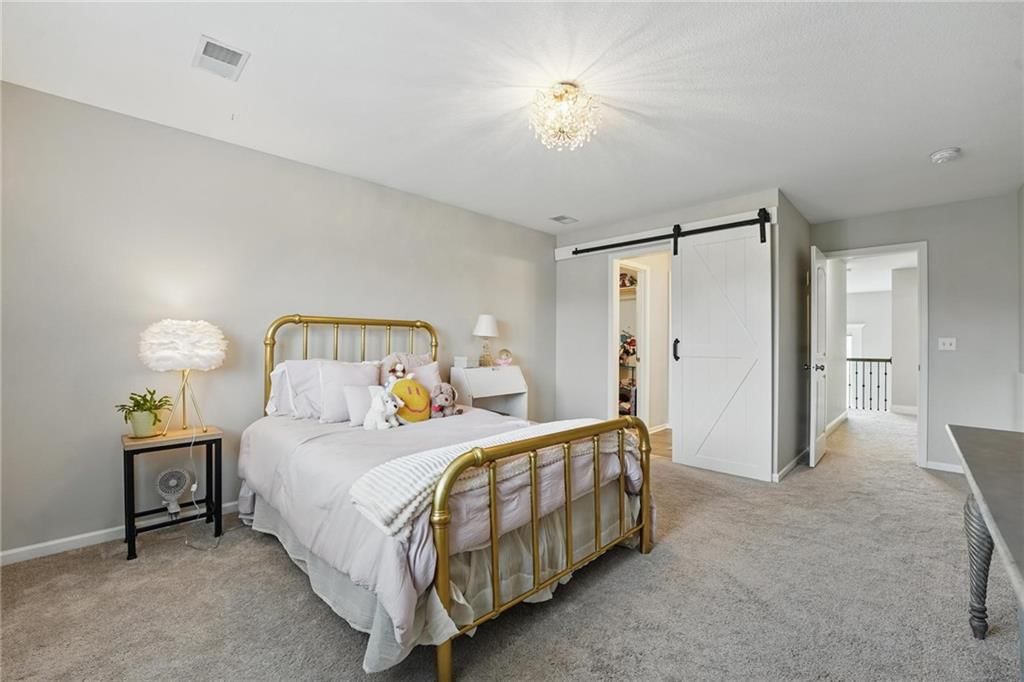 8833 N Crescent Avenue — photo 43