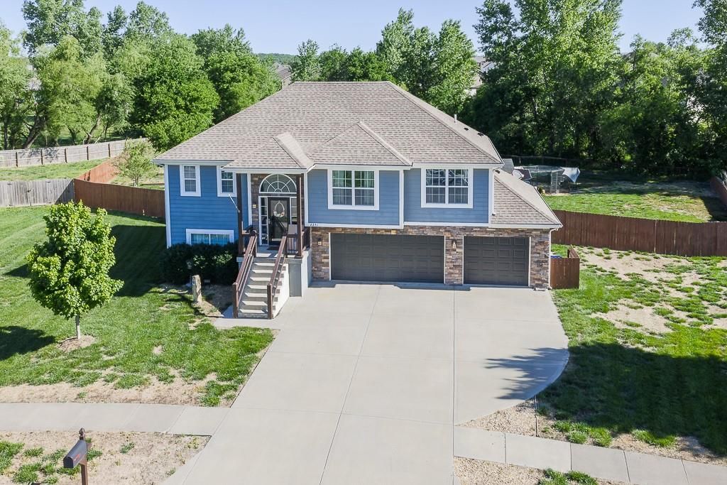 2251 Valley View Drive — photo 32