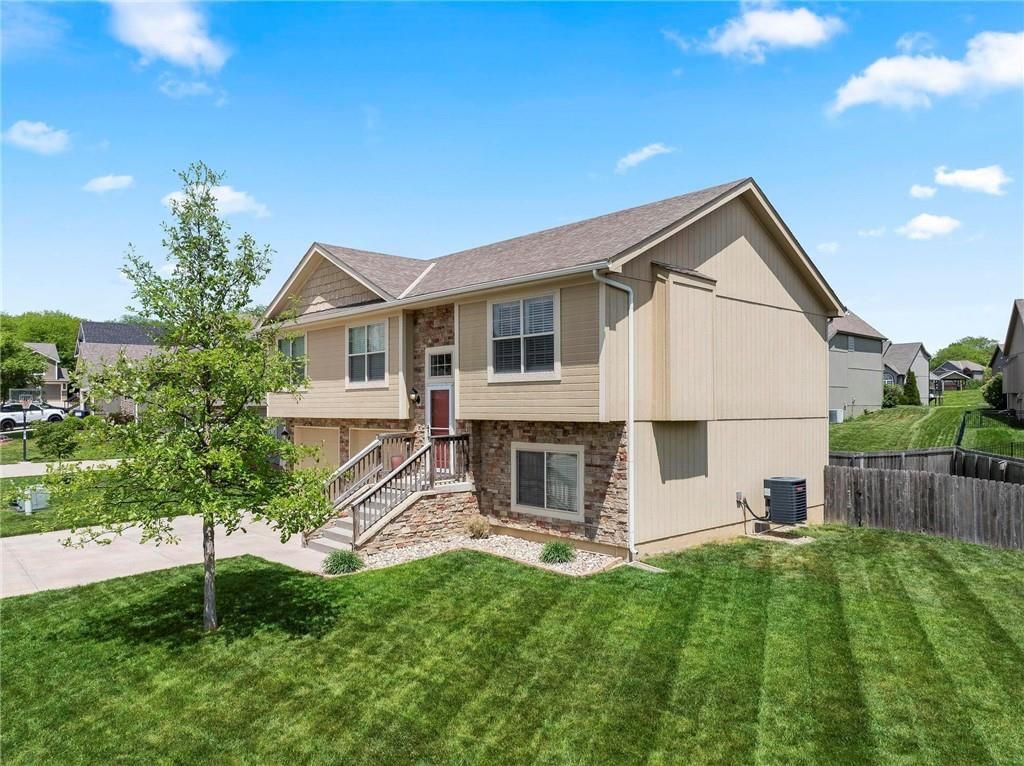 15820 NW Morgan Street — photo 3