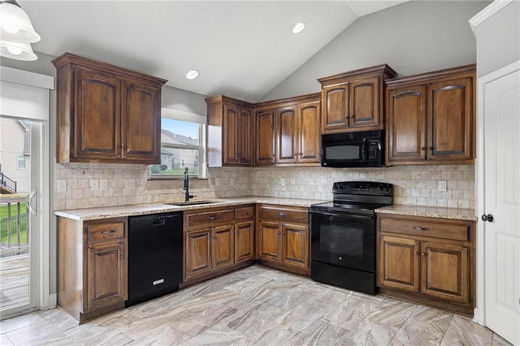 15820 NW Morgan Street — photo 7