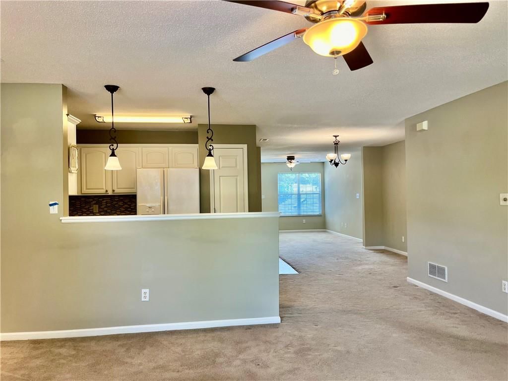 311 E Hansen Court E — photo 8