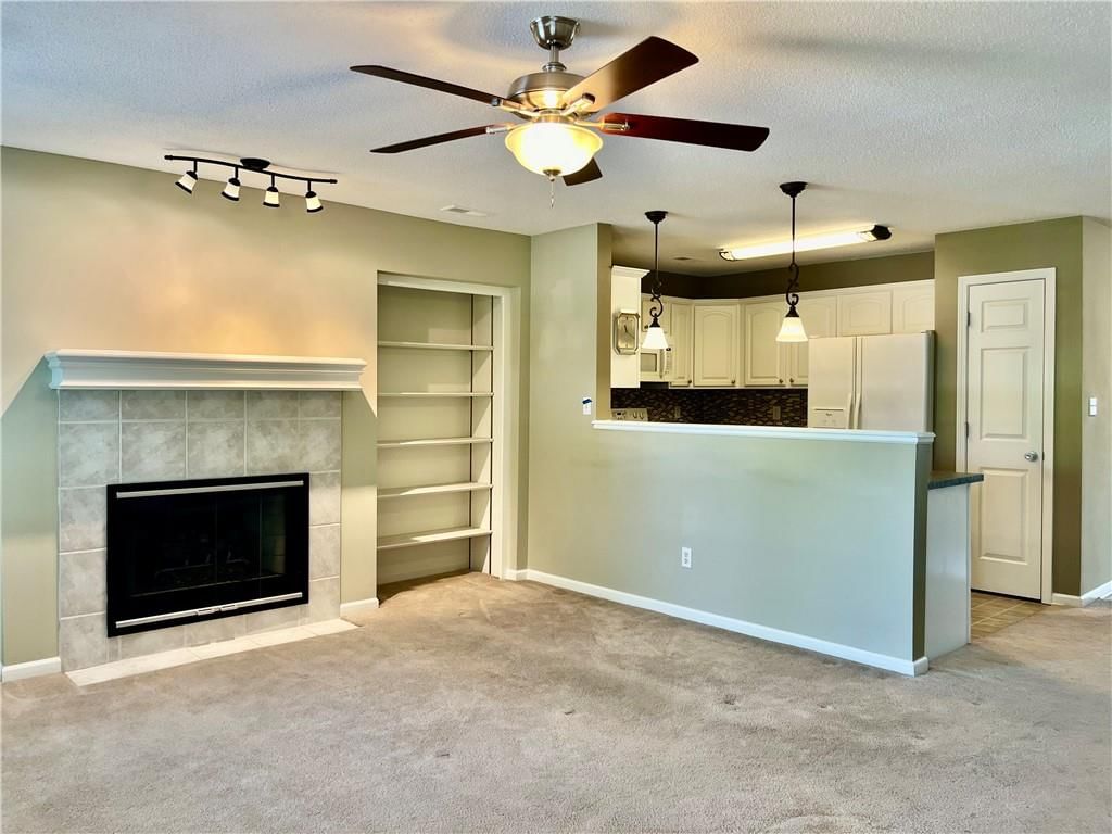 311 E Hansen Court E — photo 14