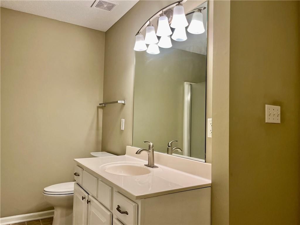 311 E Hansen Court E — photo 27