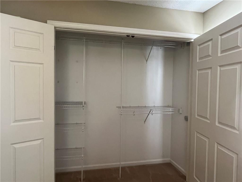 311 E Hansen Court E — photo 30