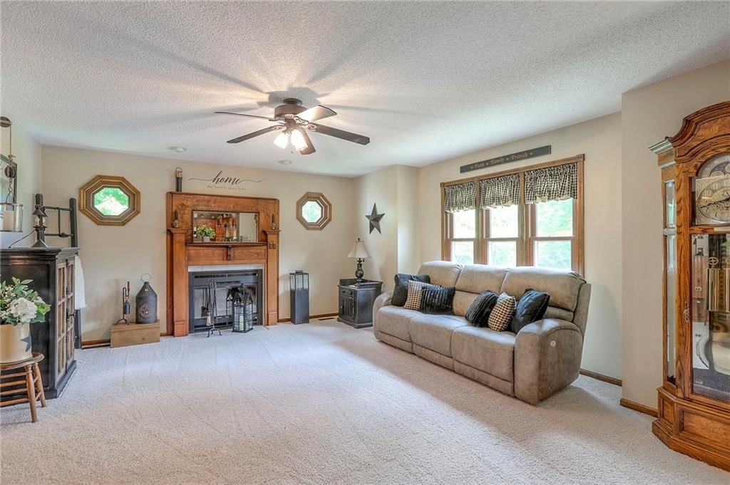 Photo 12 of 76 - 1660 NW 785th Road