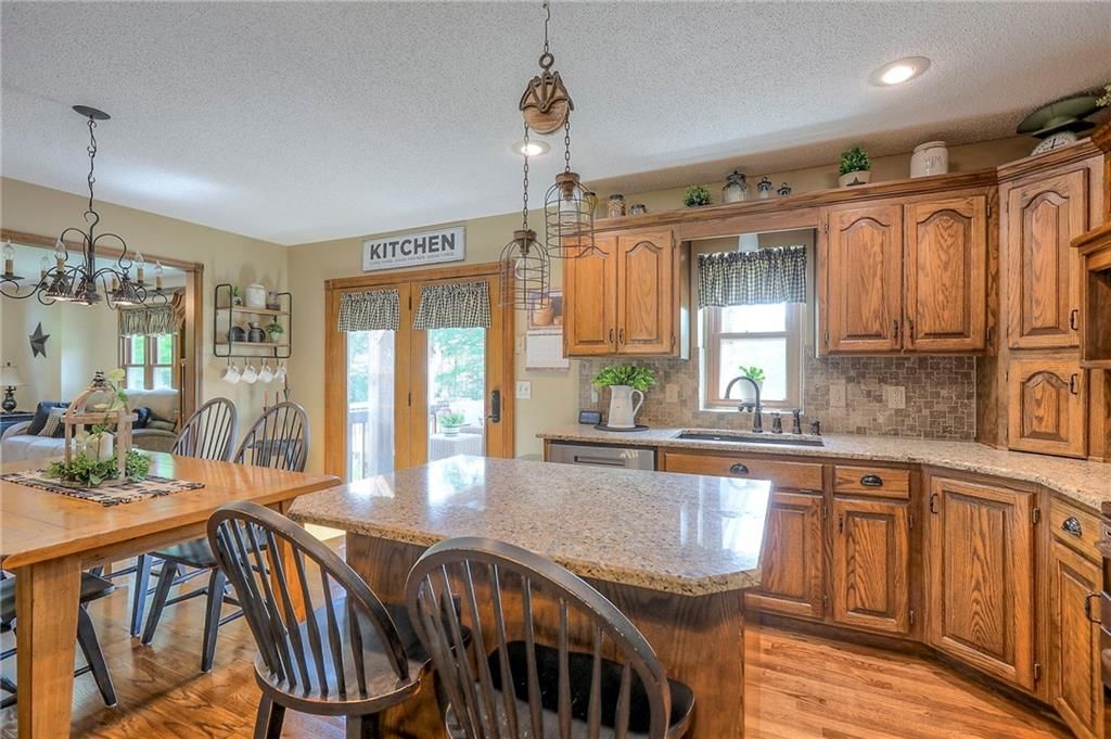 Photo 17 of 76 - 1660 NW 785th Road