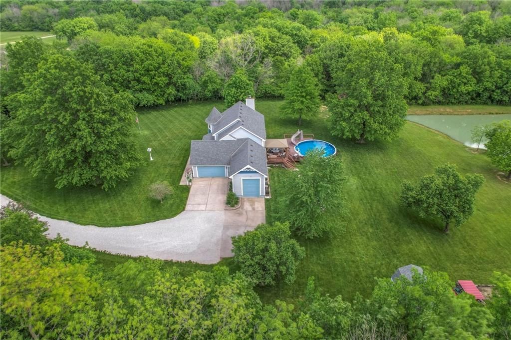 Photo 68 of 76 - 1660 NW 785th Road