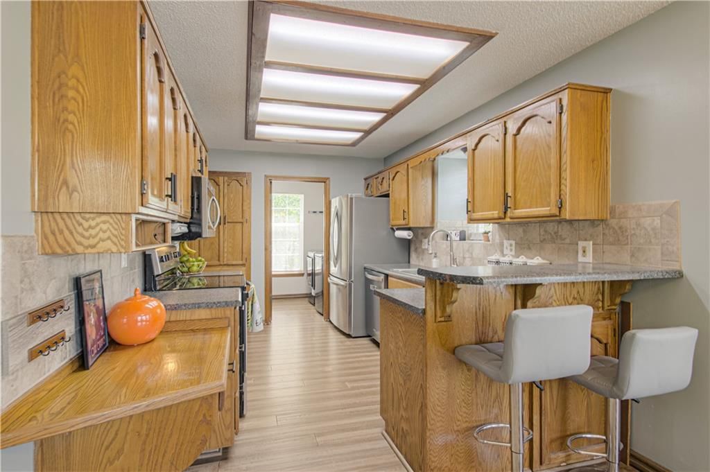248 Dreamweaver Avenue — photo 9