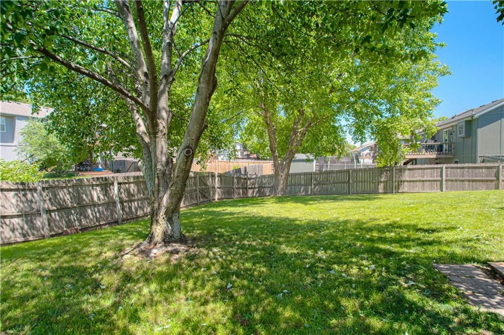 248 Dreamweaver Avenue — photo 35